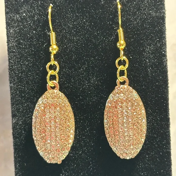 Chic Gold Crystal Earrings - Picture 2 of 3